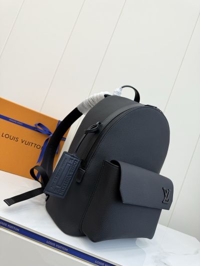 Louis Vuitton Louis Vuitton Takeoff Black Leather Men's Backpack M57079