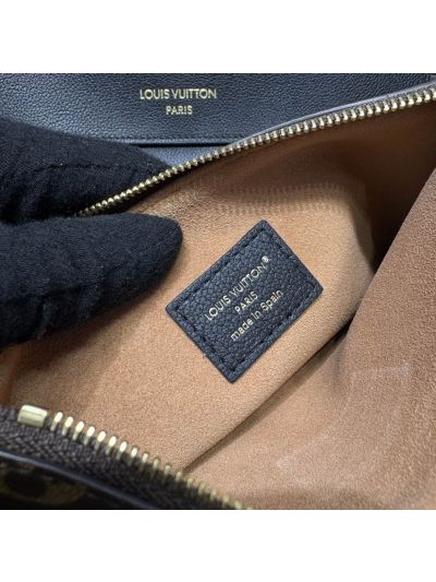 Louis Vuitton Low Key Messenger Calf M13151 30 Monogram M13151 Premium