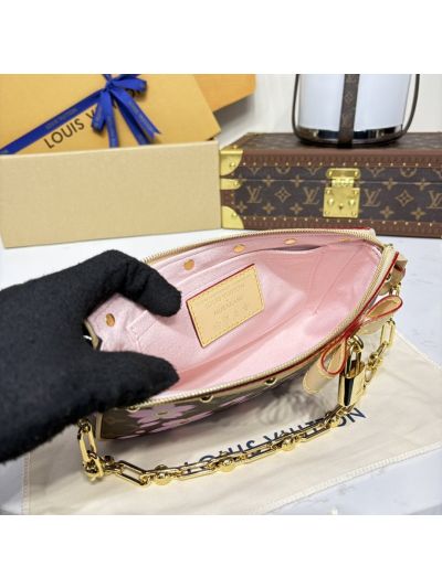 louis-vuitton-lv-x-tm-cherry-blossom-pochette-accessoires-m13666-rxlvj01127-08