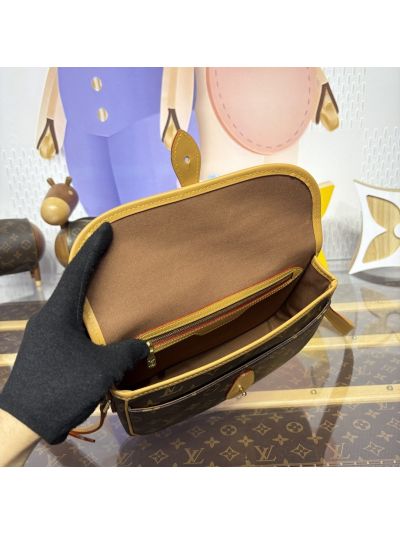Louis Vuitton Metis 25 Monogram M42248
