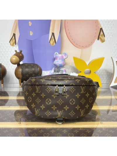 Louis Vuitton Monogram Belt Bag with Black Trim
