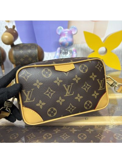 Louis Vuitton Monogram Canvas Trocadero Wearable Wallet M14058 20 Monogram M14058