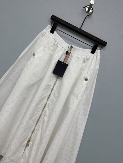 Louis Vuitton Monogram Pleated Skirt in White