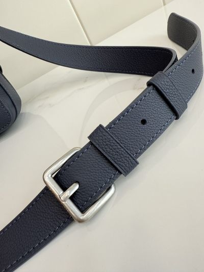 louis-vuitton-navy-compact-shoulder-bag-rxlvj01266-04