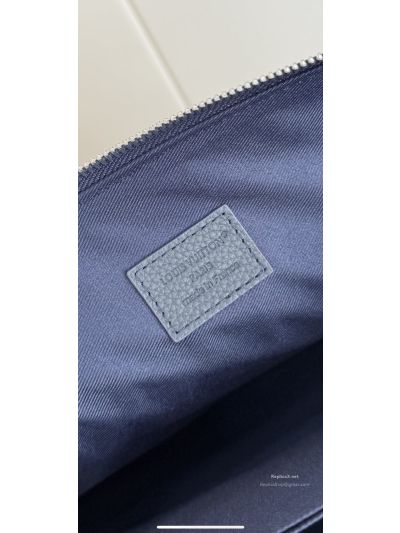 louis-vuitton-navy-double-compartment-zip-pouch-rxlvj01405-02