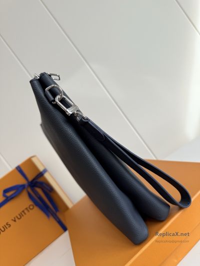 louis-vuitton-navy-double-compartment-zip-pouch-rxlvj01405-04