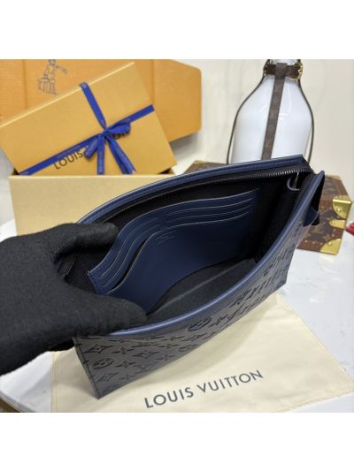 louis-vuitton-navy-embossed-zip-clutch-rxlvj01138-05