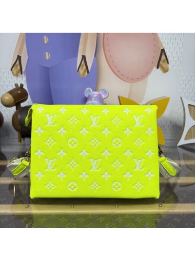 louis-vuitton-neon-yellow-and-white-monogram-chain-pouch-bag-rxlvj01287-03