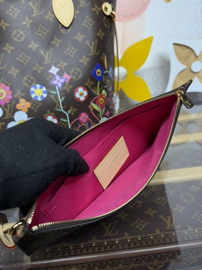 Louis Vuitton Neverfull MM Monogram M13271