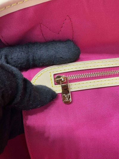 Louis Vuitton Neverfull MM Monogram M13271