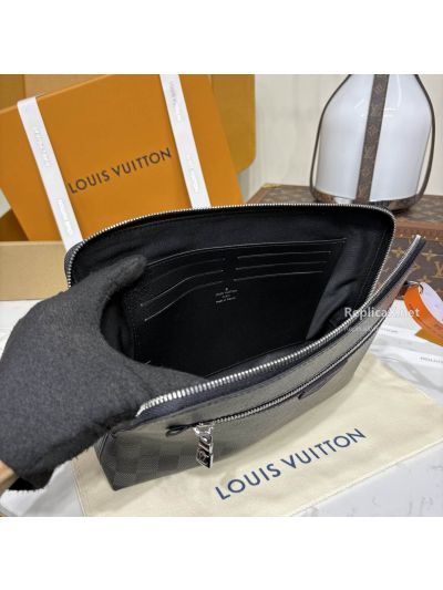 louis-vuitton-new-pouch-premium-rxlvj10123-02