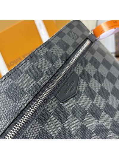 louis-vuitton-new-pouch-premium-rxlvj10123-04