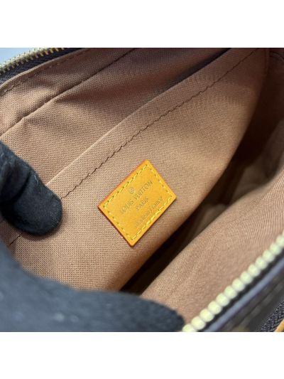 louis-vuitton-nil-messenger-bag-monogram-canvas-m14016-in-brown-rxlvi30103-10