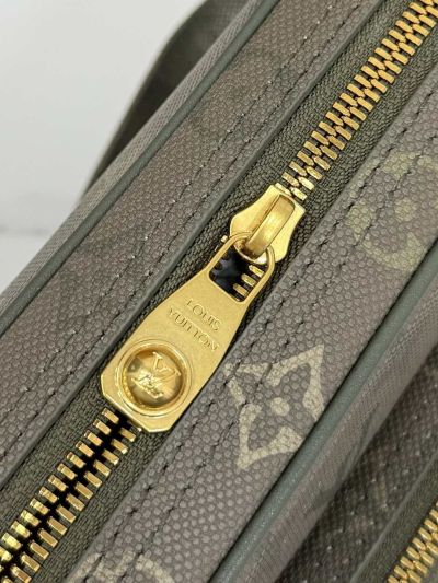 louis-vuitton-olive-and-taupe-monogram-layered-crossbody-bag-rxlvj01271-03