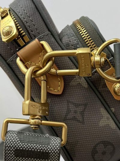 louis-vuitton-olive-and-taupe-monogram-layered-crossbody-bag-rxlvj01271-14