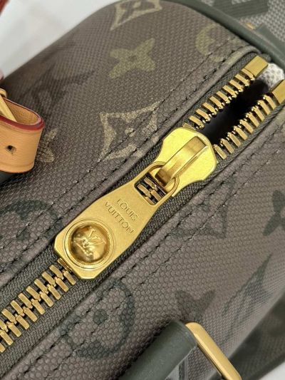 louis-vuitton-olive-and-taupe-monogram-mini-barrel-bag-rxlvj01270-04