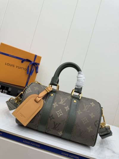 louis-vuitton-olive-and-taupe-monogram-mini-barrel-bag-rxlvj01270-07