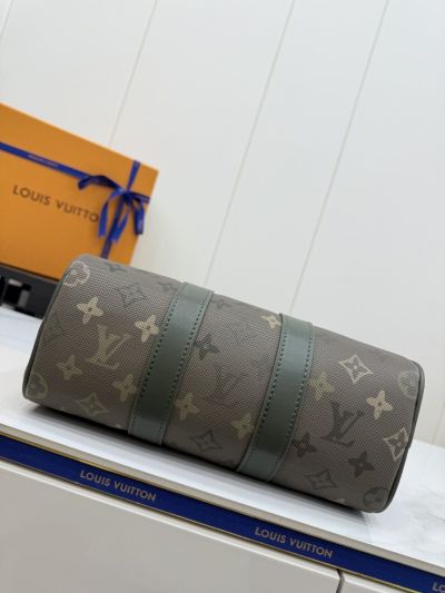 louis-vuitton-olive-and-taupe-monogram-mini-barrel-bag-rxlvj01270-12