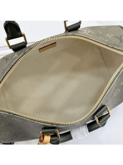 louis-vuitton-olive-and-taupe-monogram-travel-bag-rxlvj01273-07