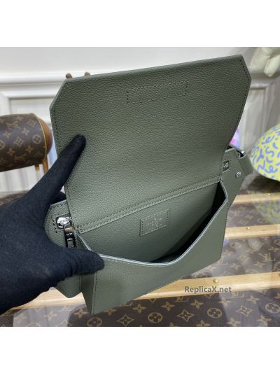 louis-vuitton-olive-grained-flap-belt-bag-rxlvj02250-04