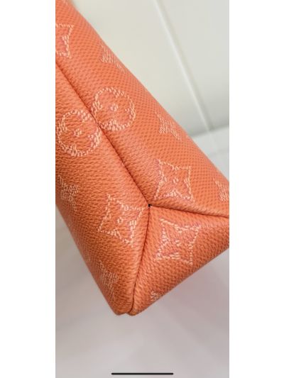 louis-vuitton-orange-monogram-zip-pouch-rxlvj01218-04