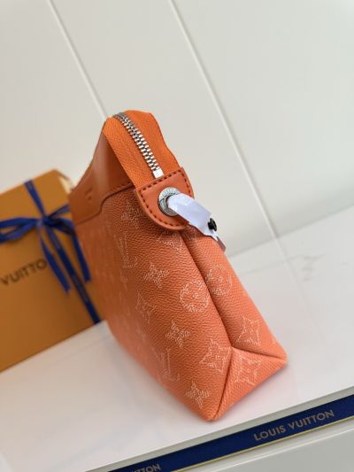 louis-vuitton-orange-monogram-zip-pouch-rxlvj01218-13