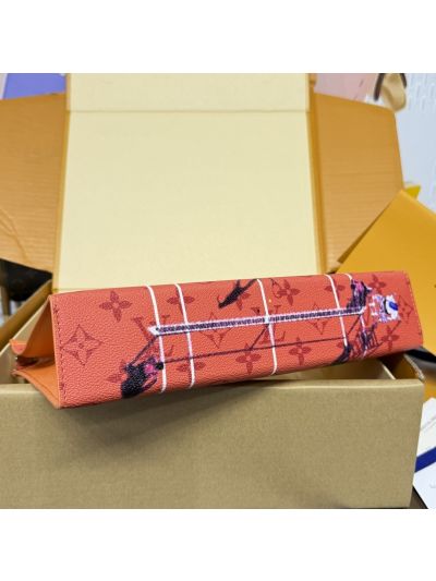 louis-vuitton-orange-tennis-graphic-zip-clutch-rxlvj01140-05