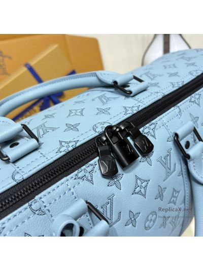 louis-vuitton-pale-blue-monogram-duffle-bag-with-black-strap-rxlvj01423-04