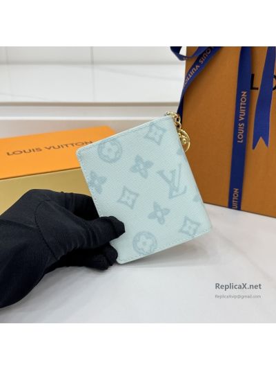 louis-vuitton-pale-mint-monogram-compact-folded-wallet-rxlvj01402-02