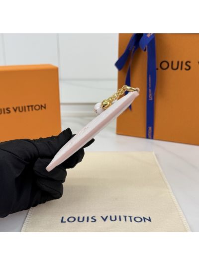 louis-vuitton-pale-pink-monogram-card-holder-with-ring-rxlvj01207-05