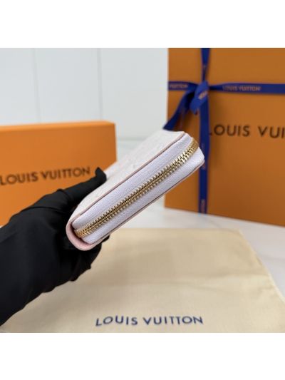 louis-vuitton-pale-pink-monogram-zip-around-wallet-rxlvj01209-09