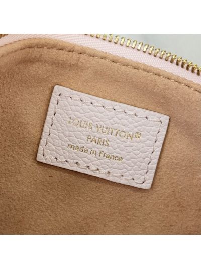 louis-vuitton-pale-pink-stitch-pattern-chain-pouch-rxlvj01189-06