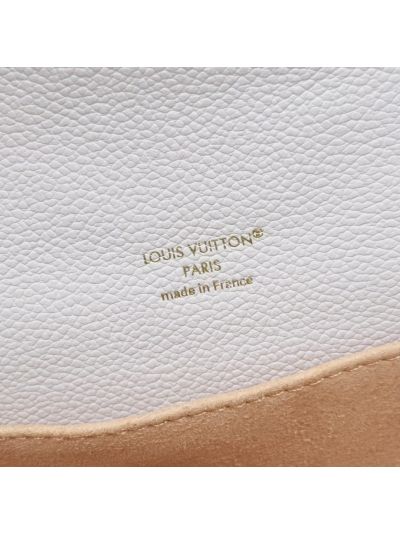 louis-vuitton-pale-pink-stitch-pattern-lock-flap-bag-rxlvj01190-06