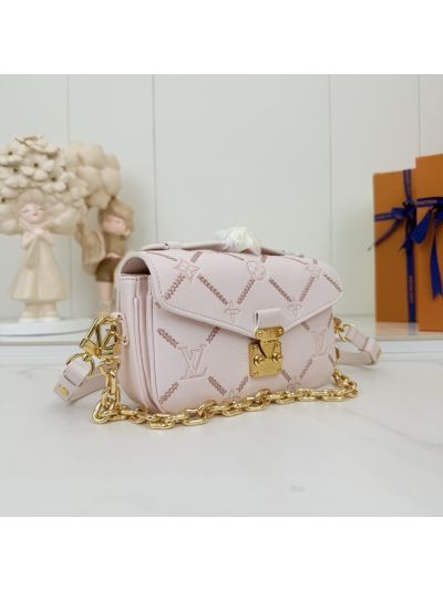 louis-vuitton-pale-pink-stitch-pattern-lock-flap-bag-rxlvj01190-09