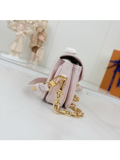 louis-vuitton-pale-pink-stitch-pattern-lock-flap-bag-rxlvj01190-10