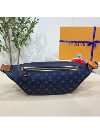 louis-vuitton-patch-detail-belt-bag-rxlvj01113-06