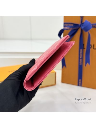 louis-vuitton-pink-monogram-folded-cover-rxlvj01580-03