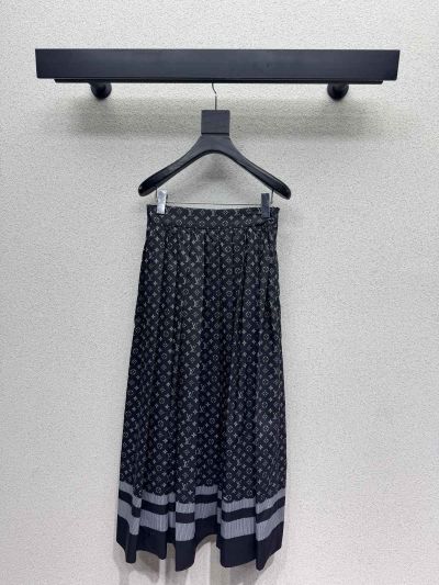 Louis Vuitton Pleated Monogram Skirt in Navy and White