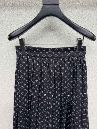 Louis Vuitton Pleated Monogram Skirt in Navy and White