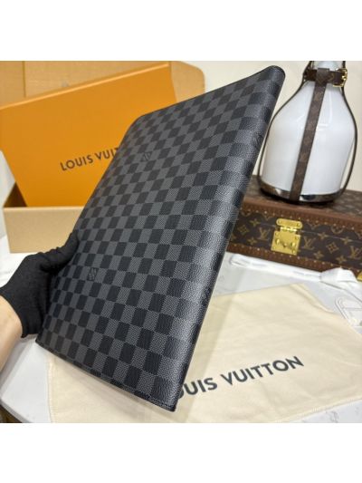 louis-vuitton-pochette-jour-n64437-rxlvj01117-05