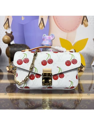 Louis Vuitton Pochette Métis East West 18 Monogram M14231