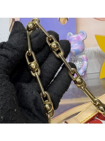 Louis Vuitton Pochette Métis East West 18 Monogram M14231