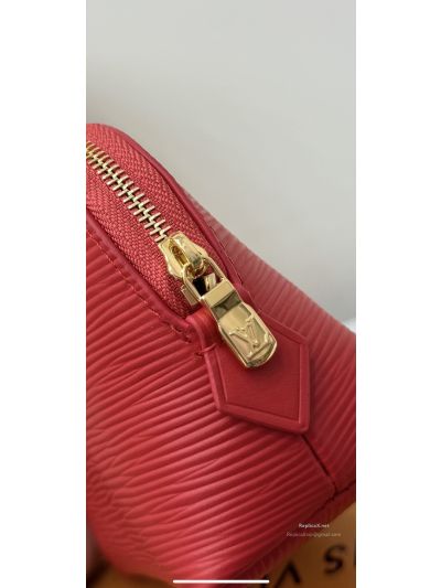 louis-vuitton-red-ribbed-compact-cosmetic-pouch-rxlvj01617-04