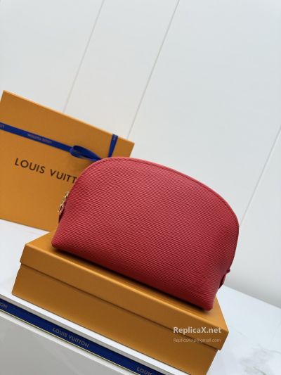 louis-vuitton-red-ribbed-cosmetic-pouch-rxlvj01618-03