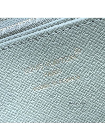 louis-vuitton-sage-monogram-long-zip-wallet-rxlvj01575-04