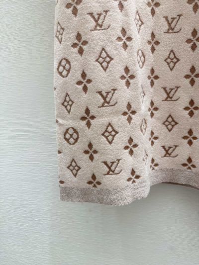 Louis Vuitton Short Sleeve Cashmere Cardigan in Beige