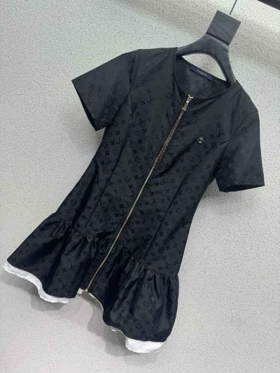 Louis Vuitton Short Sleeve Contrast-Trim Dress in Black HQ620009