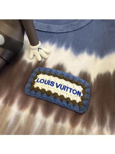 Louis Vuitton Short Sleeve Crew Neck T-Shirt in Multicolor