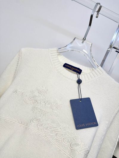 Louis Vuitton Short Sleeve Embroidered Top in White
