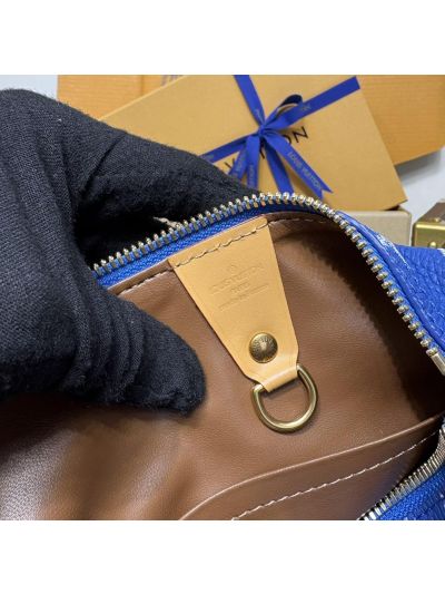 Louis Vuitton Speedy 25 Monogram Premium